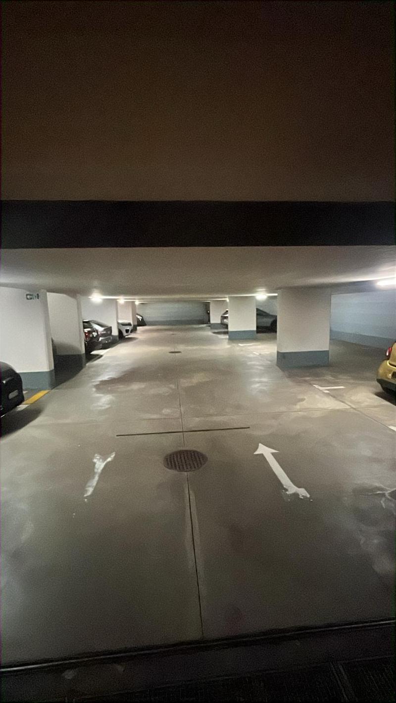 Parcheggio coperto (2)