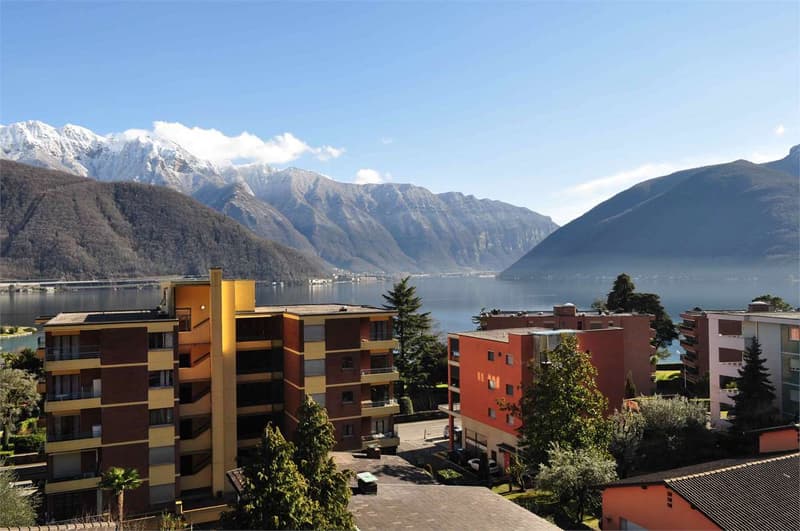 Melide - moderno 4.5 loc. con vista lago e roof-top (3)