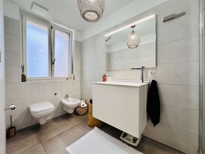 Riva S. Vitale ...a due passi dal lago vendiamo 3.5 loc. duplex mansar (13)