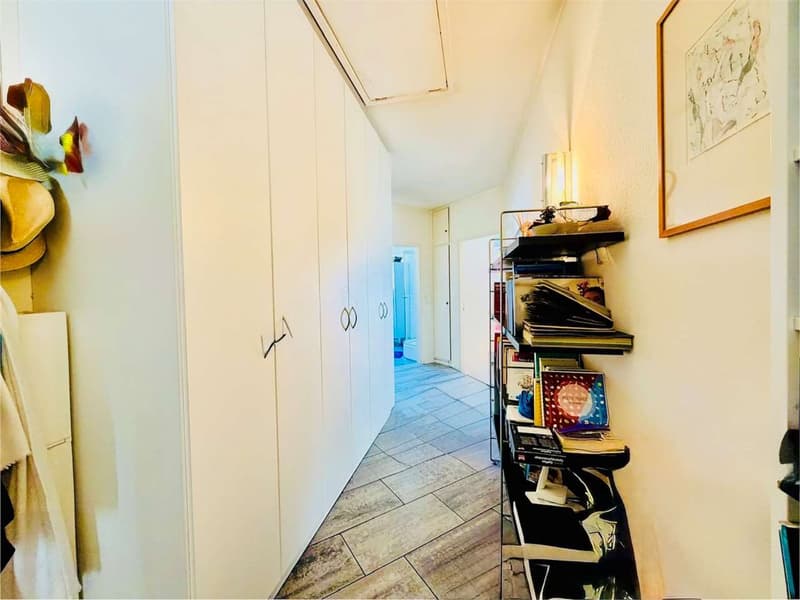 Casa bifamiliare con piscina, giardino e vista panoramica a Riva San V (10)