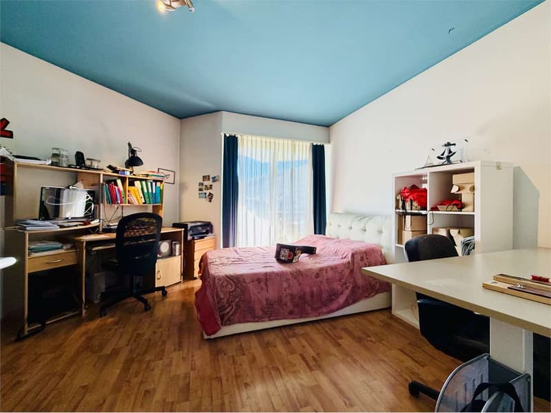 Casa bifamiliare con piscina, giardino e vista panoramica a Riva San V (12)