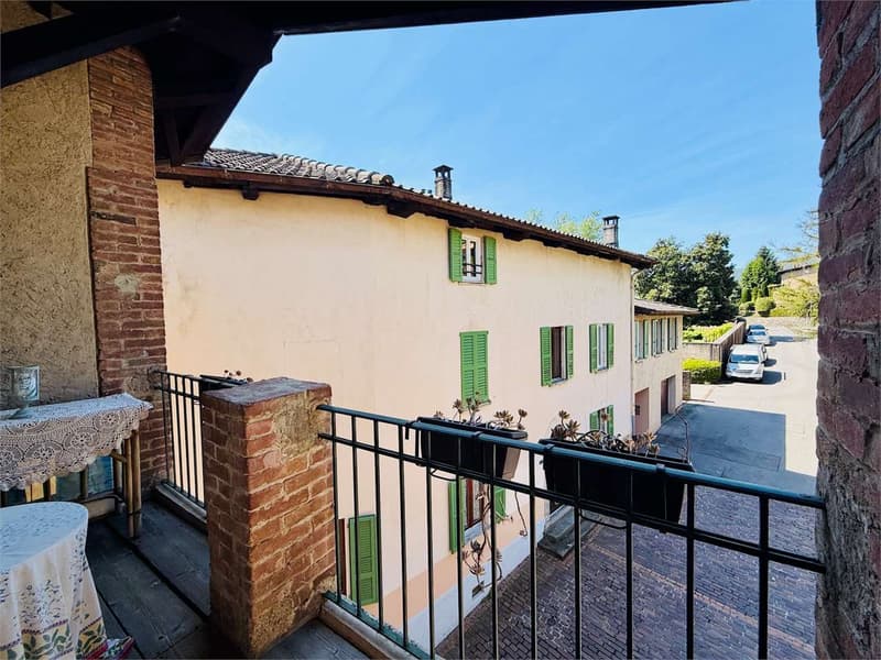 AFFITTASI APPARTAMENTO 3.5 LOCALI TRIPLEX A GENTILINO - 90 MQ NEL NUCL (6)