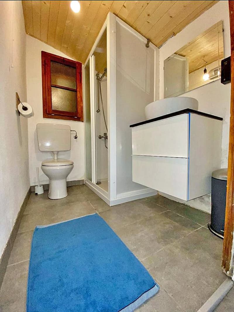 Casa con giardino e cascina (casa secondaria) (7)