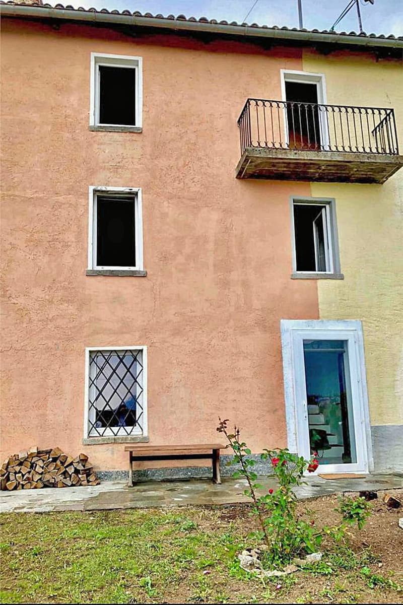 Casa con giardino e cascina (casa secondaria) (4)