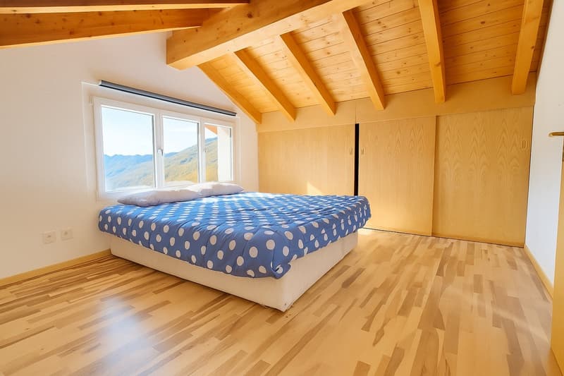 Casa ristrutturata nel nucleo di Bogno, con grande terrazza (7)