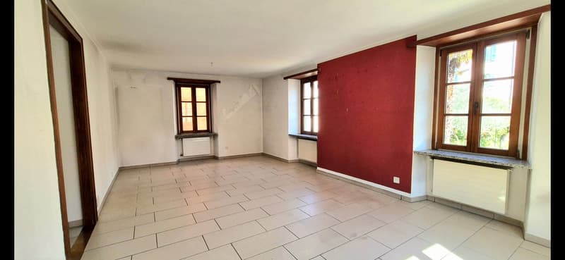 Splendido appartamento di 4.5 locali a Cagiallo (1)