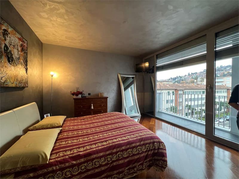 2556_Lugano, moderno attico 5.5 locali (7)