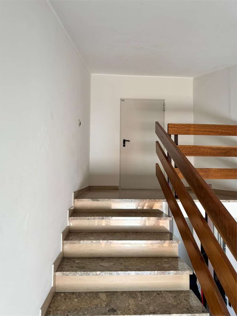 Rif. 2681 Sottotetto in affitto - uso deposito / magazzino (5)