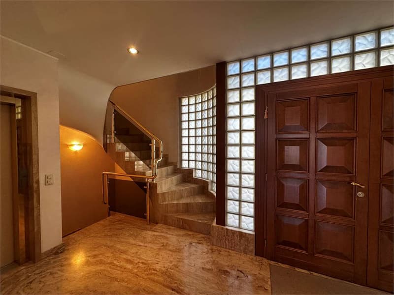 Rif. 2661_Lugano, Elegante Residenza di 450 mq con Vista Lago (2)