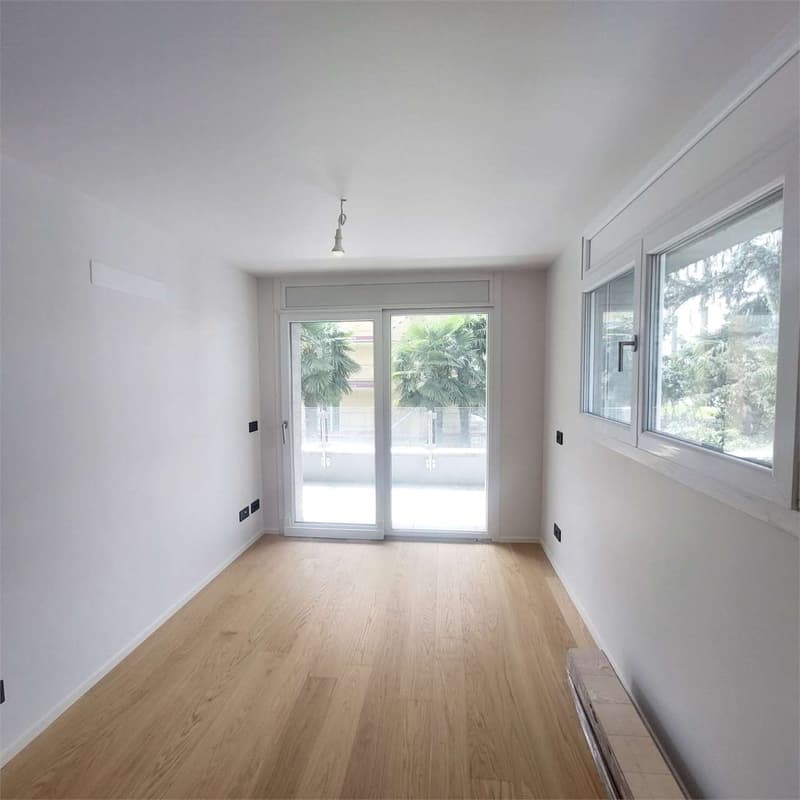 Rif.2680_Gentilino, Attico duplex 3.5 loc. ristrutturato con ampie ter (6)