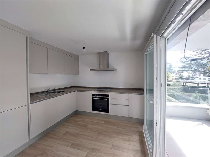 Rif.2306_Nel cuore di Gentilino, moderno appartamento 3.5 locali (2)