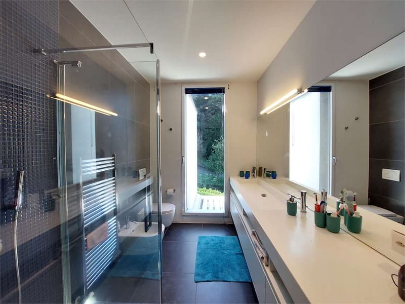 2545_Pregassona, moderna casa bifamiliare 5.5 loc. (8)