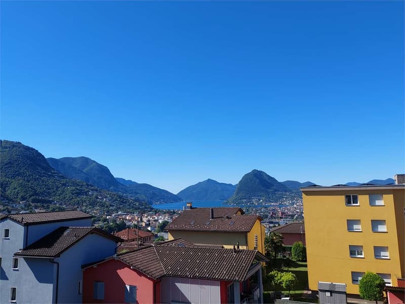 2693_Canobbio, Attico. 4.5 locali ristrutturato con vista lago (5)