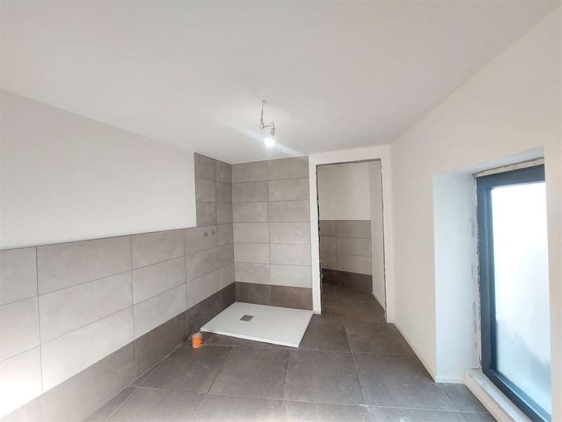 Riva San Vitale, casa indipendente  al centro 2575 (5)