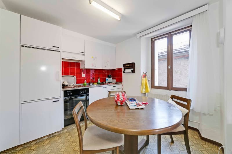 Casa unifamiliare di 6 locali con vista panoramica a Isone (5)
