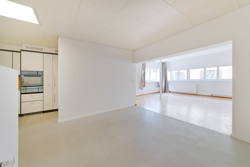 2 MESI GRATUITI - Ufficio Loft moderno di 2.5 locali a Cadro (1)