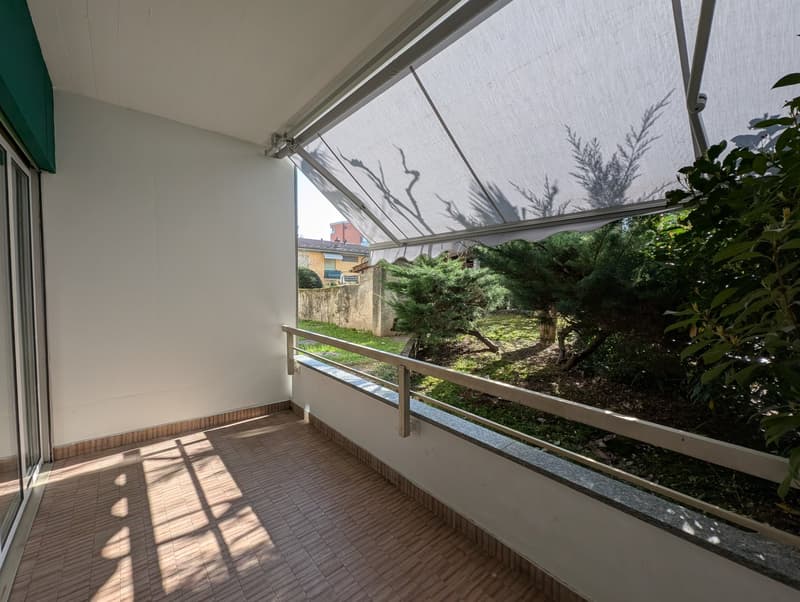 ACCOGLIENTE APPARTAMENTO DI 3.5 LOCALI CON TERRAZZA E GIARDINO (9)