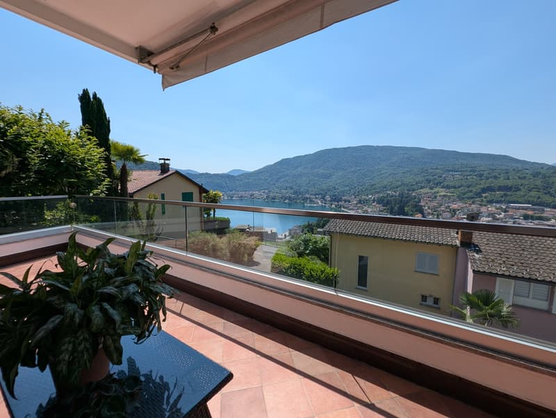 VISTA LAGO - PISCINA INTERNA - TUTTO MERAVIGLIOSO (1)