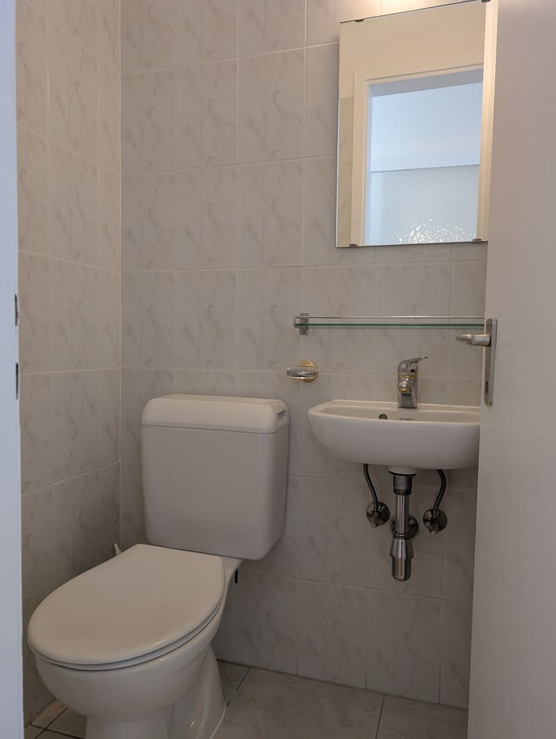 Appartamento di 4 locali  con imprendibile e unica vista Lago (18)
