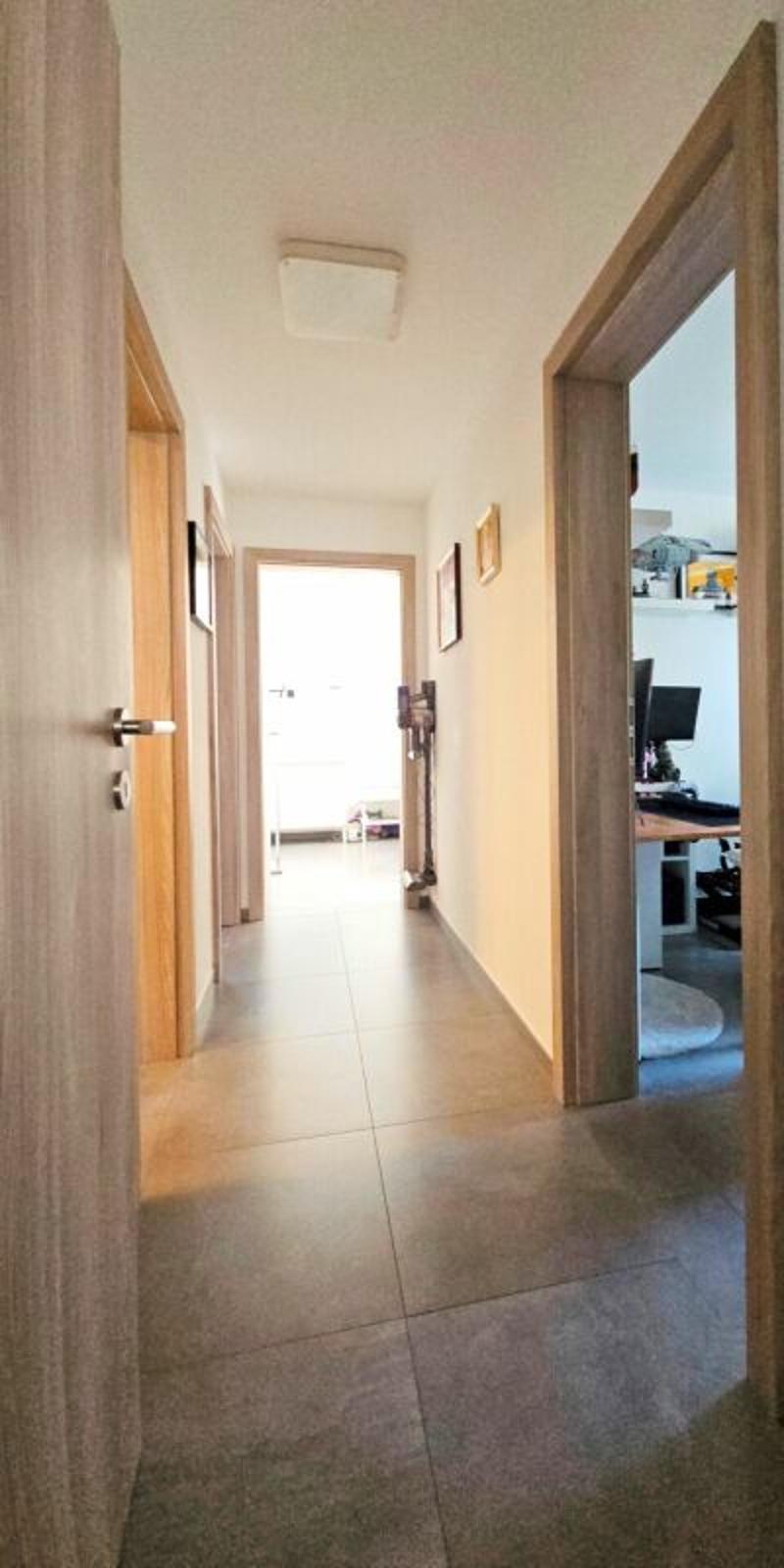 APPARTAMENTO DI 4.5 LOCALI CON GIARDINO (7)
