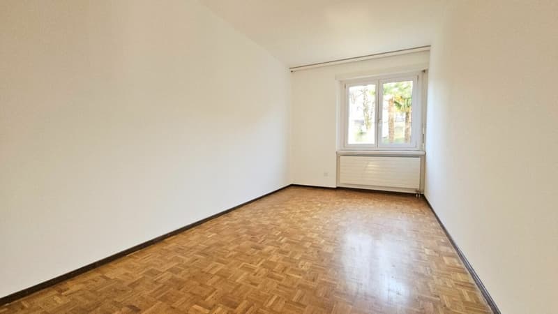 APPARTAMENTO 4.5 LOCALI A VACALLO (12)