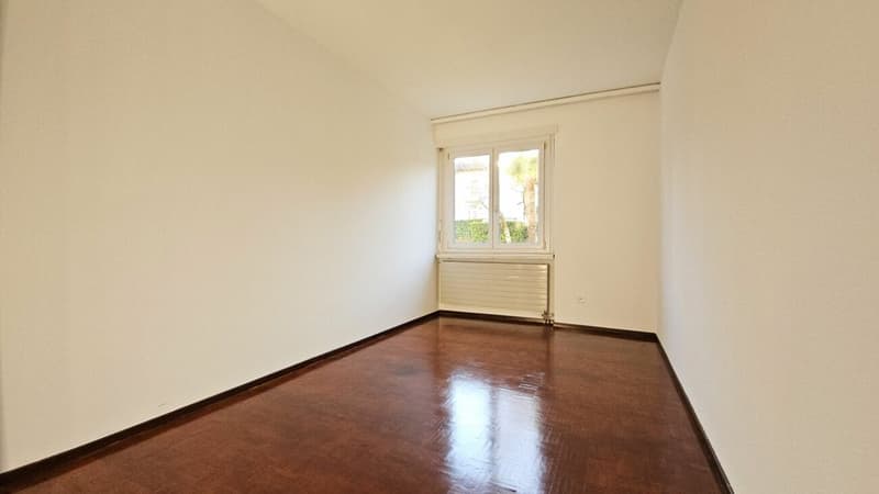 APPARTAMENTO 4.5 LOCALI A VACALLO (11)