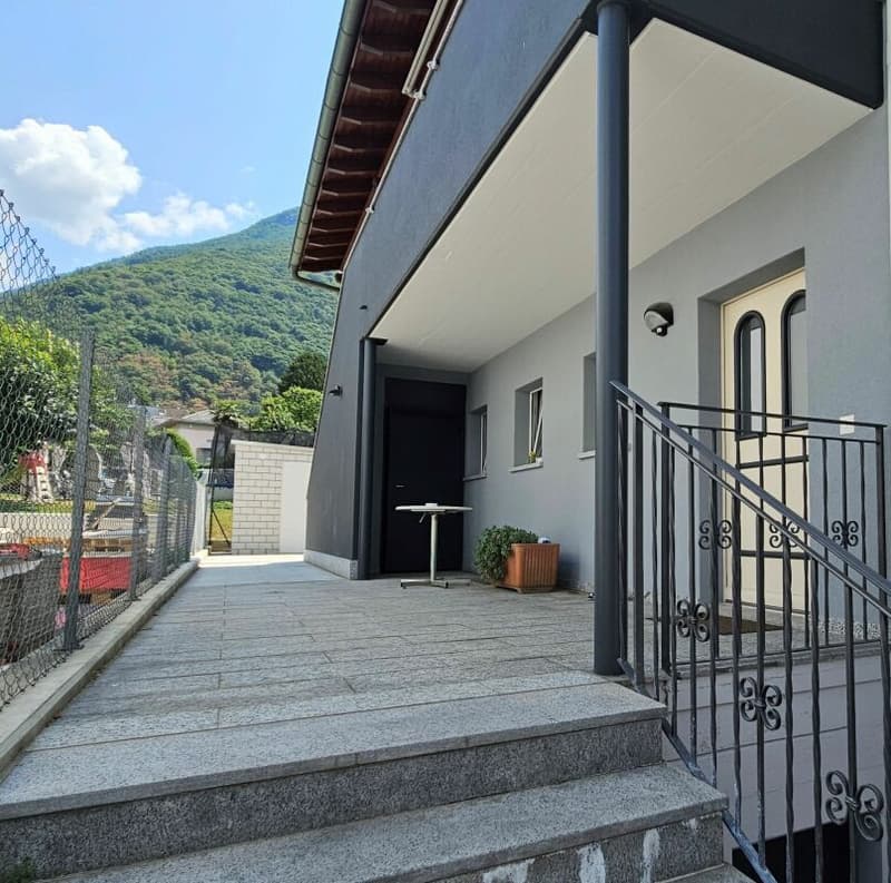 APPARTAMENTO AD ARBEDO CON AMPIO GIARDINO (2)