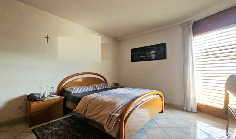 AMPIA CASA INDIPENDENTE CON GIARDINO (14)