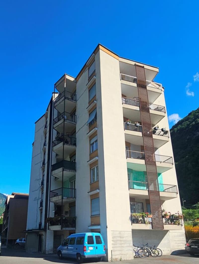 INTERESSANTI APPARTAMENTI 2.5 LOCALI (12)