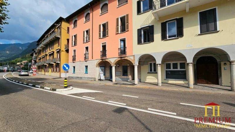 LOCALE COMMERCIALE (2)