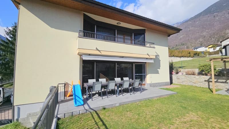 AMPIA CASA INDIPENDENTE CON GIARDINO (2)