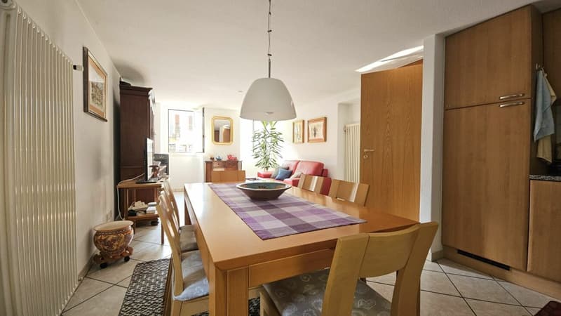 CASA UNIFAMILIARE CON CURATO GIARDINO A S.VITTORE (6)