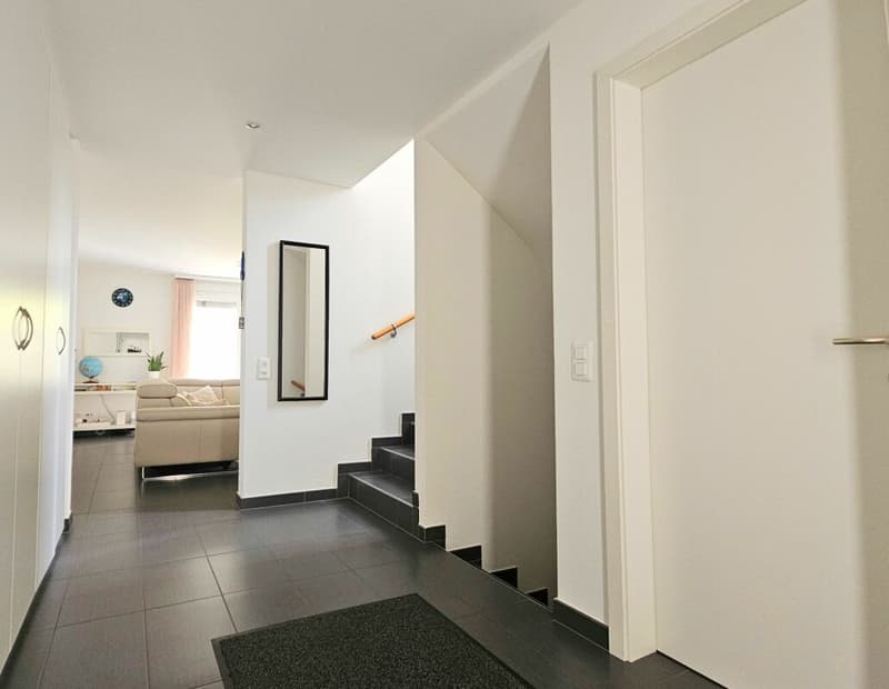 AMPIA CASA UNIFAMILIARE DI 5.5 LOCALI A OSOGNA (4)