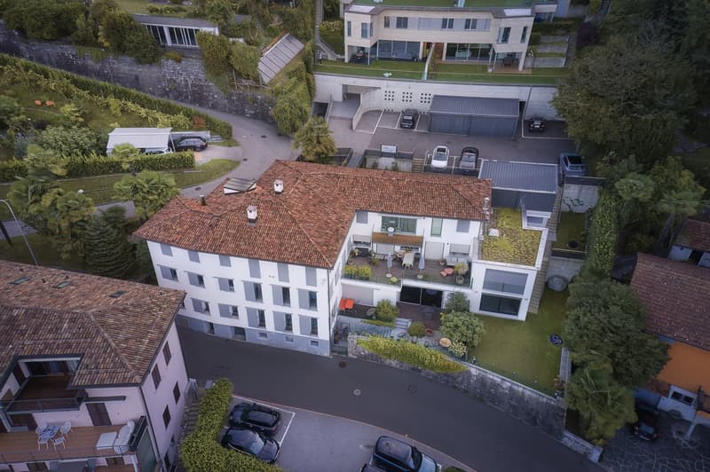 Vendesi Appartamento con Vista Lago a Figino (4)