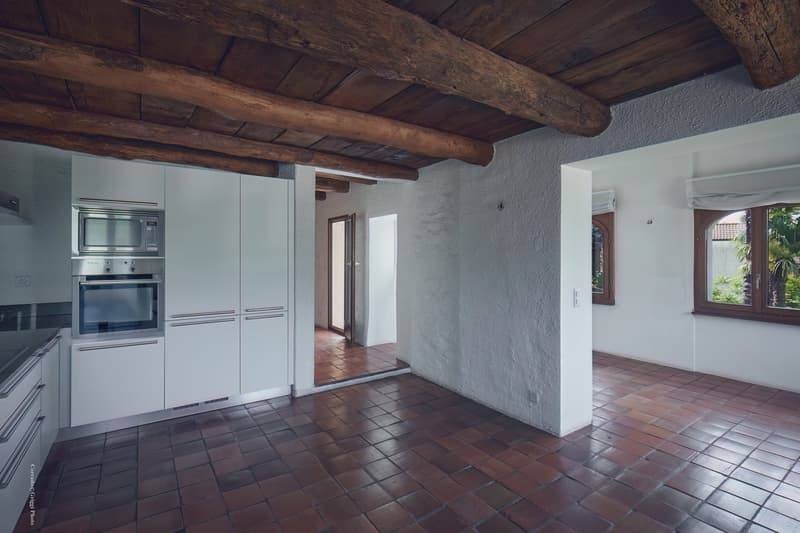 Affittasi luminoso appartamento di 6 locali a Origlio (30)