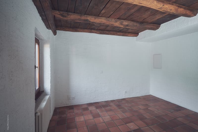 Affittasi luminoso appartamento di 6 locali a Origlio (9)
