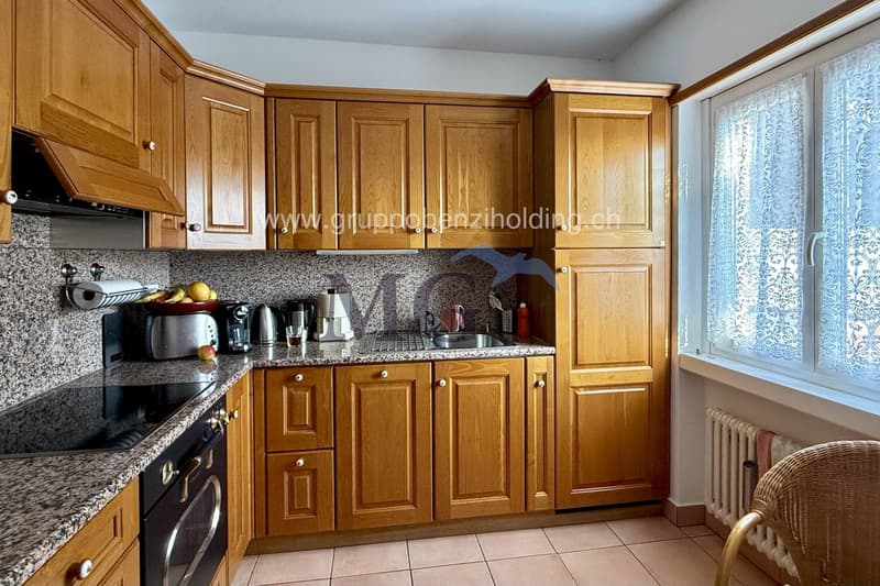 Appartamento di 3,5 locali all'ultimo piano in zona residenziale (16)