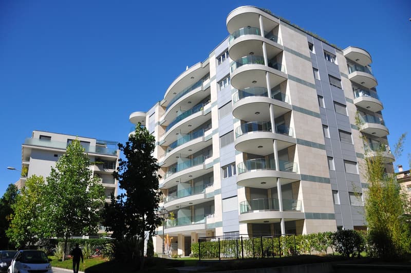 MONOLOCALE ARREDATO IN ZONA CASSARATE (2)