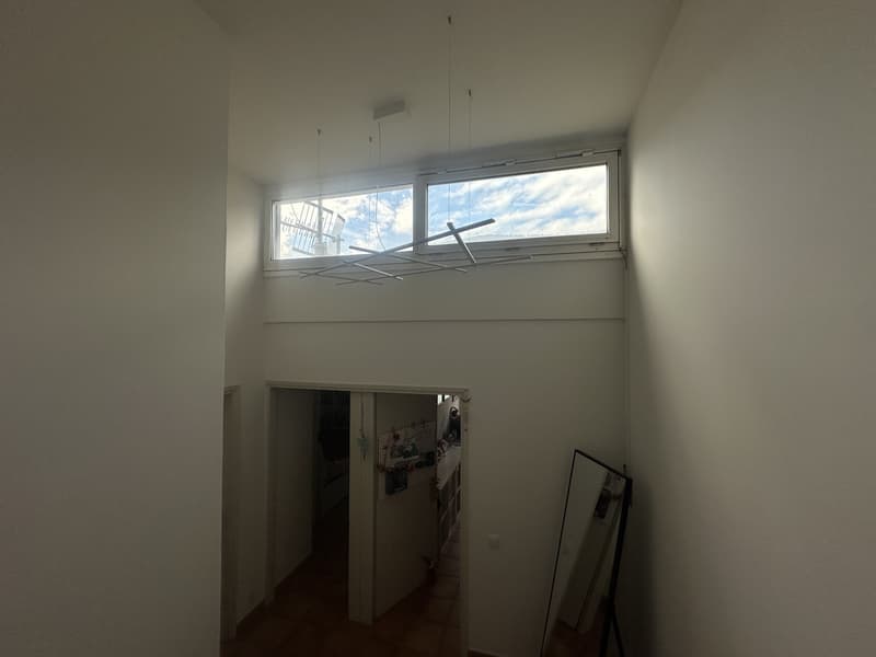 VENDESI LUMINOSA VILLA A SCHIERA (8)