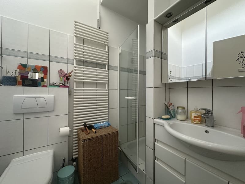 VENDESI LUMINOSA VILLA A SCHIERA (11)