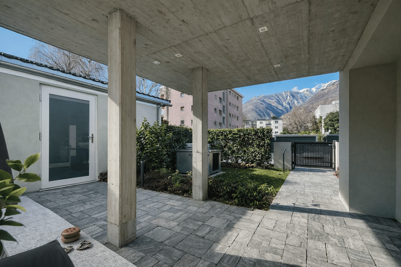 BELLINZONA - SPLENDIDA E MODERNA PROPRIETÀ BIFAMILIARE (5)