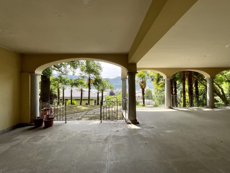MORBIO INFERIORE - VENDESI VILLA DA RISTRUTTURARE (9)