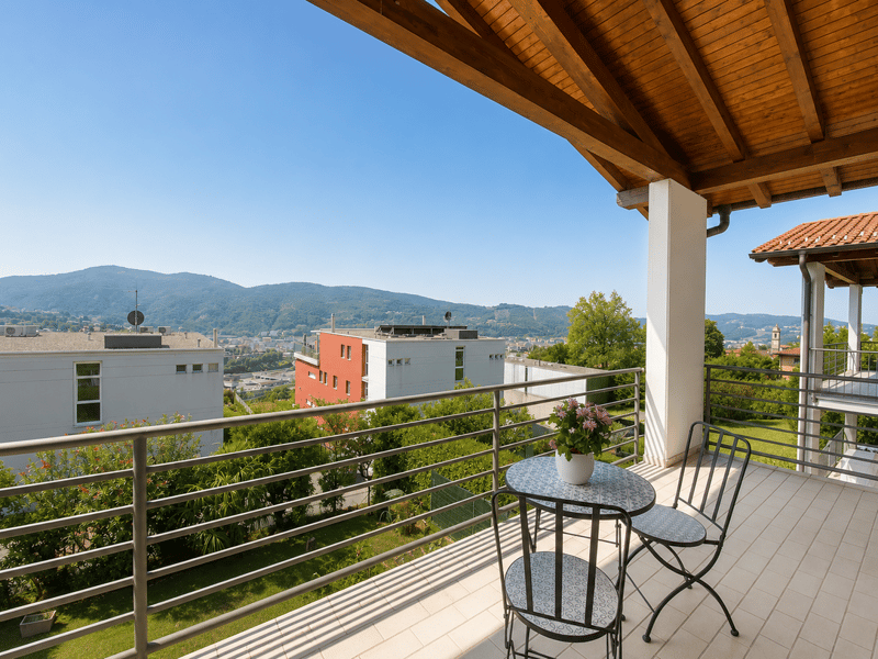 VACALLO - VENDESI LUMINOSA PROPRIETÃ CON GIARDINO PRIVATO (13)