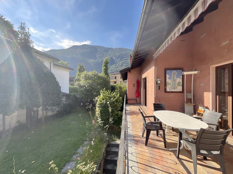 BELLINZONA - AMPIA CASA UNIFAMILIARE IN POSIZIONE CENTRALE (8)