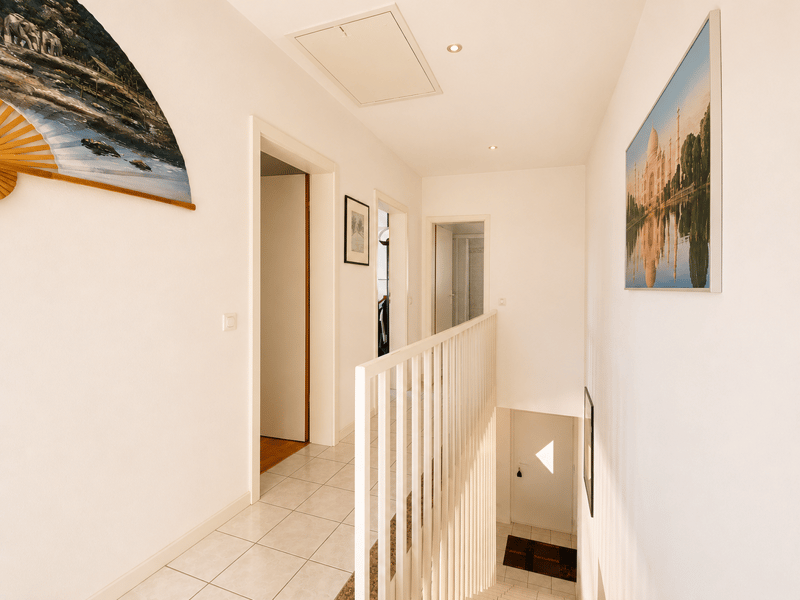 VACALLO - VENDESI LUMINOSA PROPRIETÃ CON GIARDINO PRIVATO (7)