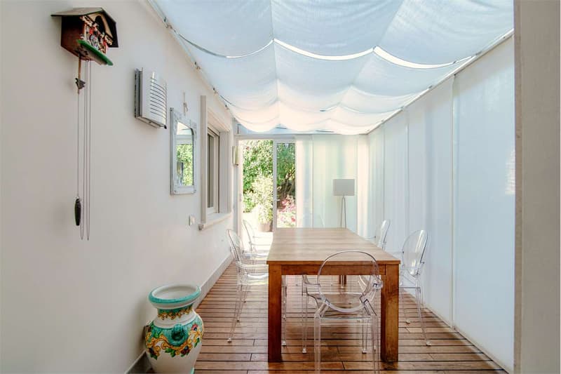 VILLA UNIFAMILIARE CON PISCINA (11)