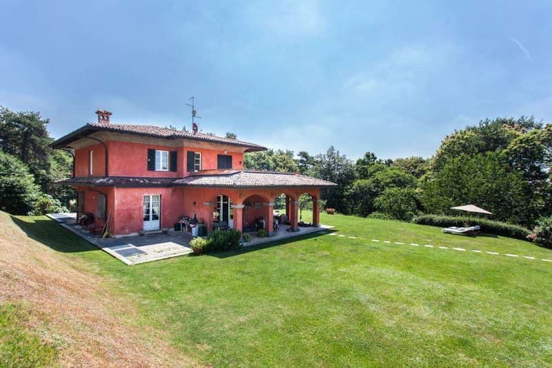 VILLA UNIFAMILIARE (1)