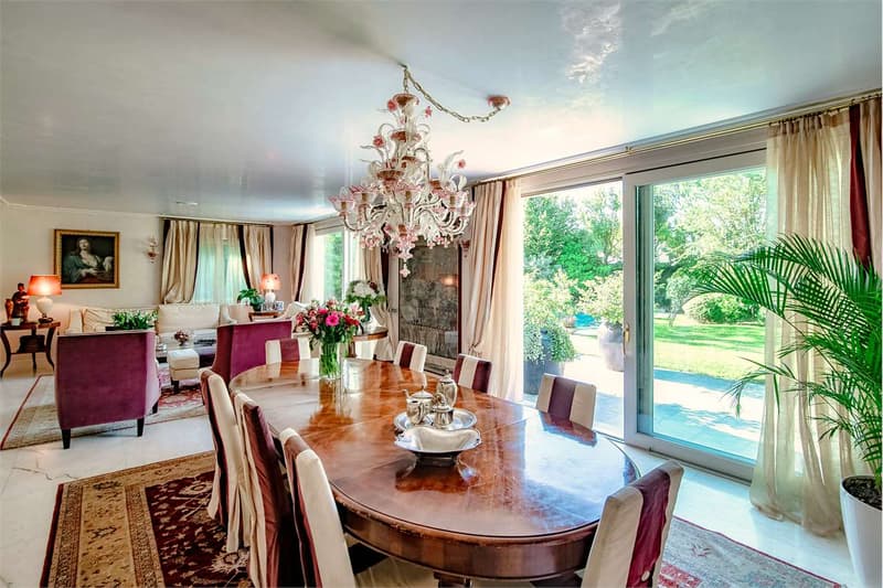 VILLA UNIFAMILIARE CON PISCINA (1)