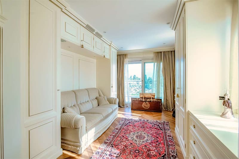 VILLA UNIFAMILIARE CON PISCINA (9)