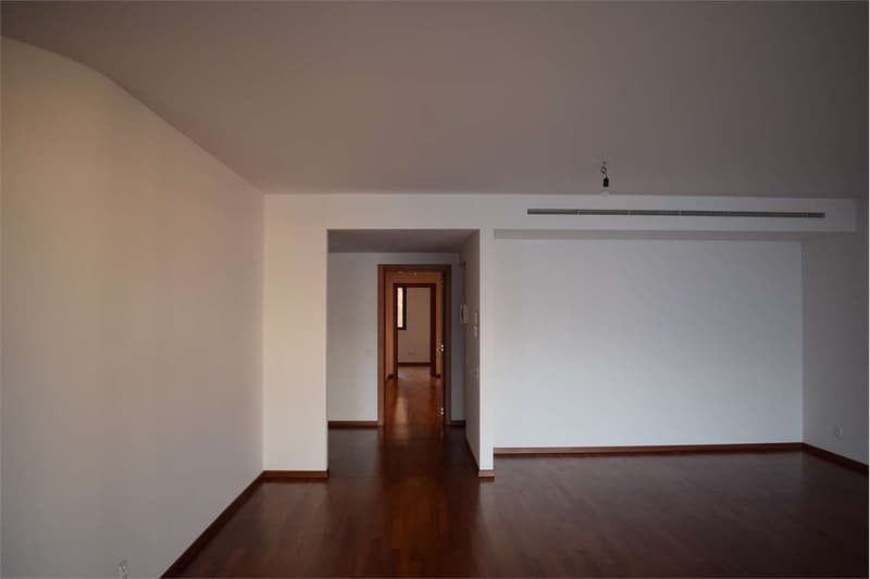 Prestigioso appartamento con vista lago (4)